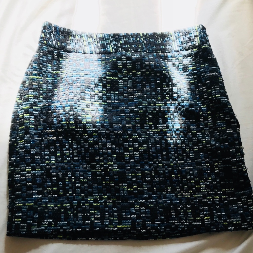 LOFT SKIRT